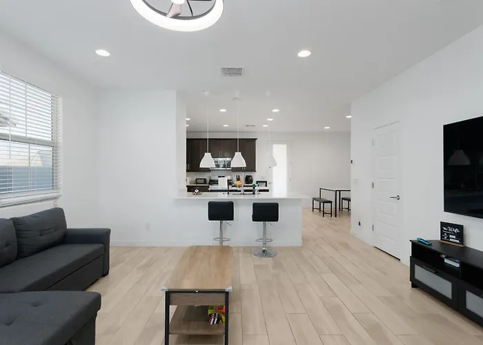 Ferienhaus Modern Desert Home-great For Families & Groups, Near Golf, Hiking, And Fun, Private In-law With Own Entrance Also Available Separately Phoenix