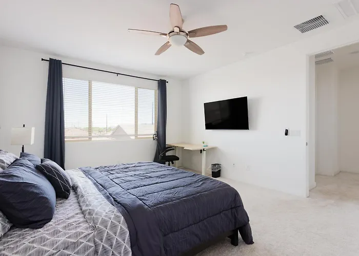 Modern Desert Home-great For Families & Groups, Near Golf, Hiking, And Fun, Private In-law With Own Entrance Also Available Separately * Phoenix
