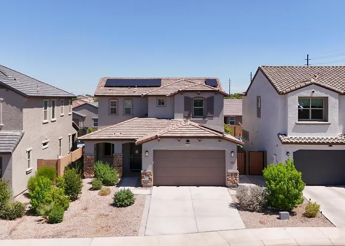 Modern Desert Home-great For Families & Groups, Near Golf, Hiking, And Fun, Private In-law With Own Entrance Also Available Separately Ferienhaus