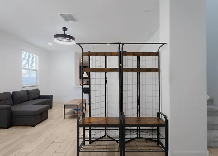 Ferienhaus Modern Desert Home-great For Families & Groups, Near Golf, Hiking, And Fun, Private In-law With Own Entrance Also Available Separately Phoenix